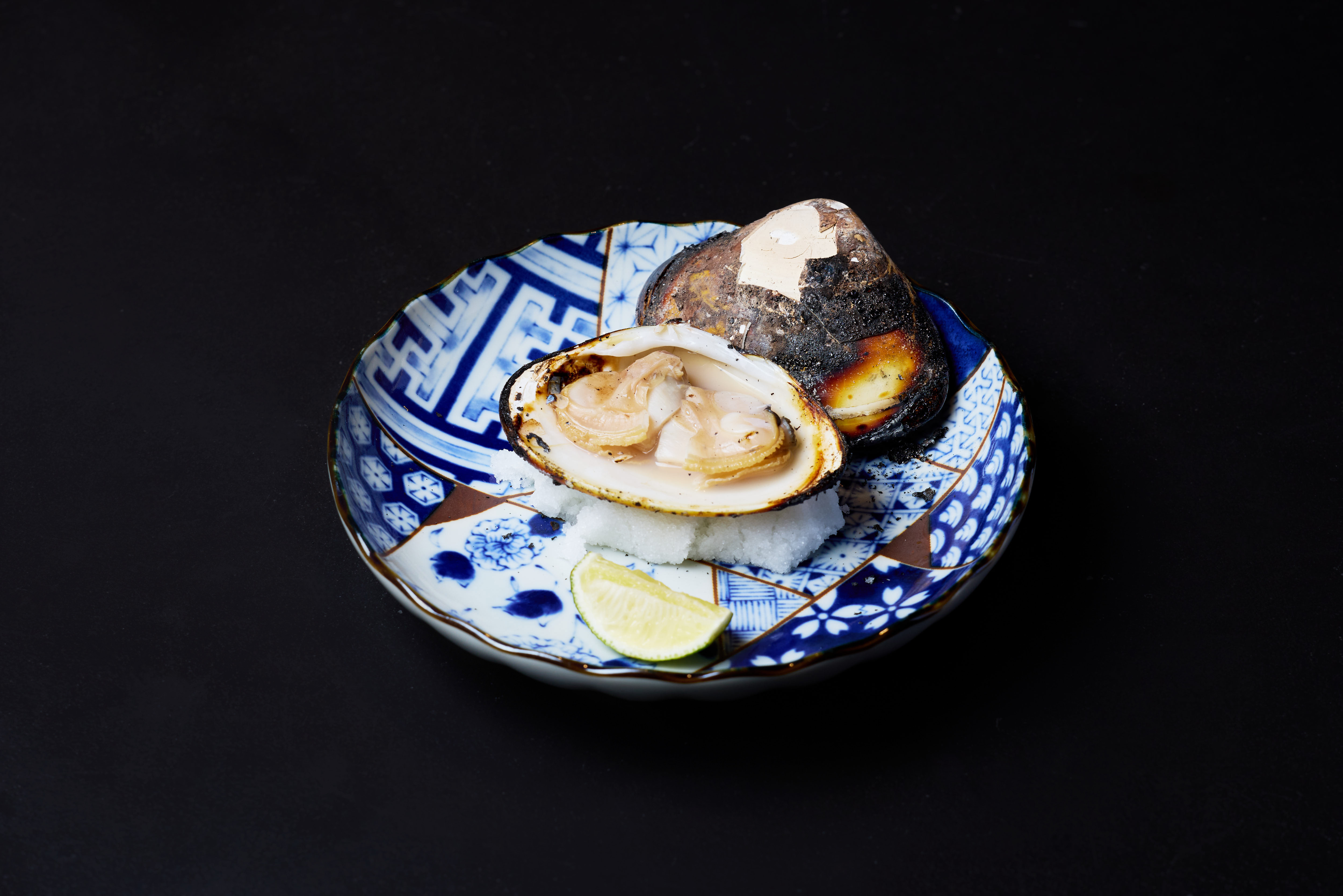 Carefully selected seasonal courses to enjoy with all five senses <20 dishes in total>